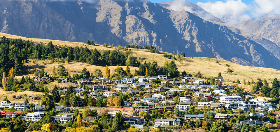 Investing in Queenstown? The Mortgage Hub Offers Expert Advice for Property Buyers